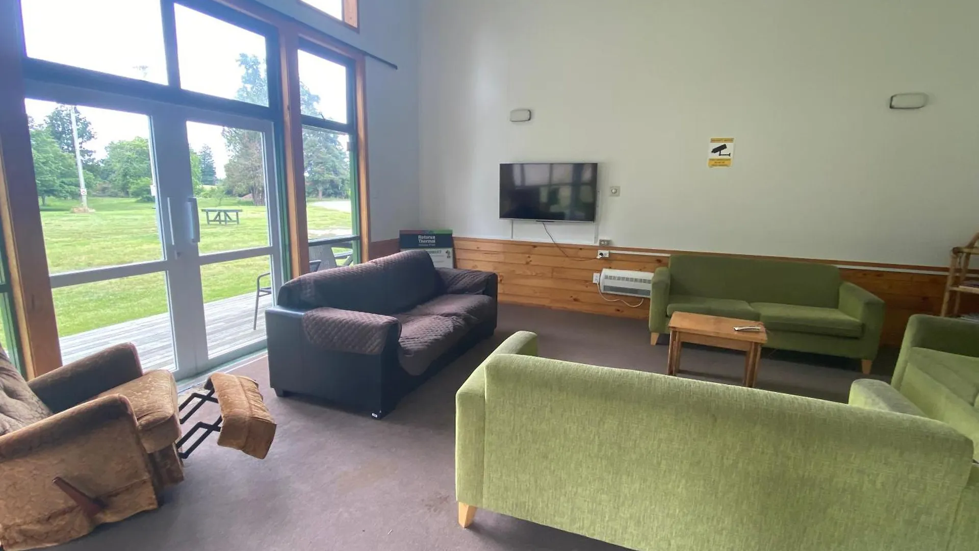 Rotorua Thermal Holiday Park 4*,