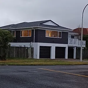 Bed & Breakfast Rotorua Studio